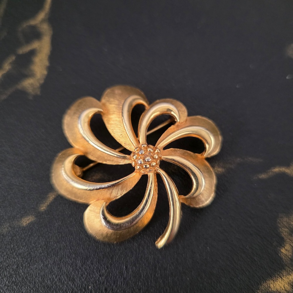 Vintage Gold Tone Swirl Flower Brooch Textured Petal Pin Mid Century Style